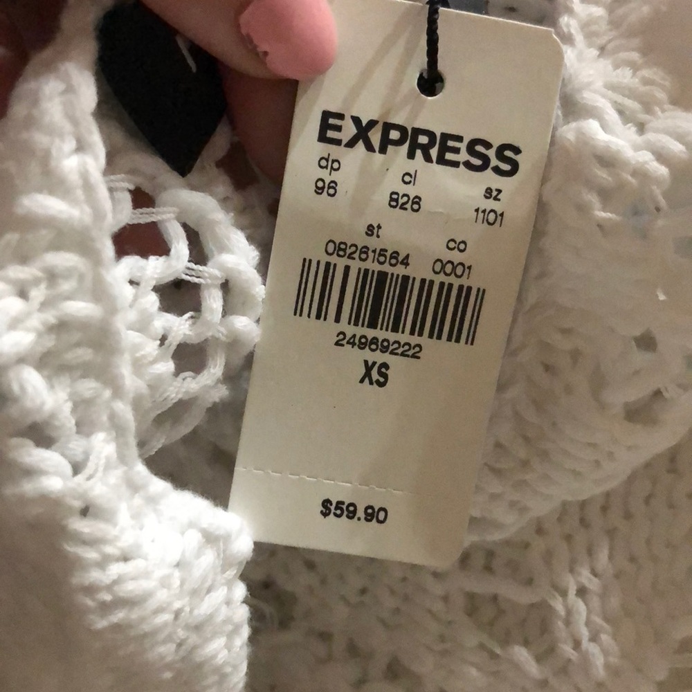 Express Crochet Sweater Tank - Picture 4 of 5